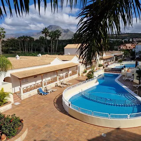 Campo De Golf Apartment *